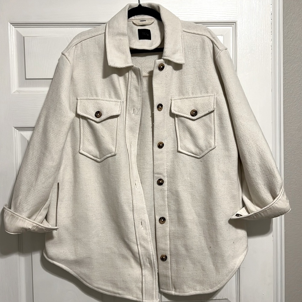 Woman’s Large winter button down